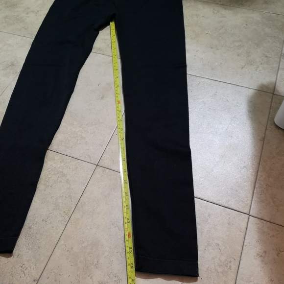 🔴 2/$20 Stretchy Tights! Excellent used condition! - Picture 10 of 13